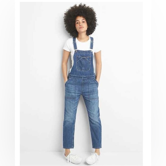 GAP Cropped Slouch Denim Overalls XS – Medium Indigo Wash, Relaxed Straight Fit - Picture 1 of 8